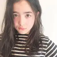 头像本人13岁小姐姐头像本人