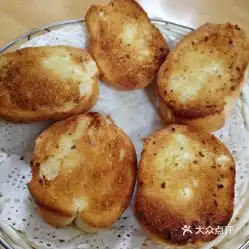 白夜西餐的蒜香面包好不好吃用户评价口味怎么样北京美食蒜香面包实拍图片大众点评