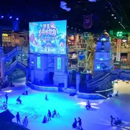 夜宿冰雪王国探秘冰雪奇缘