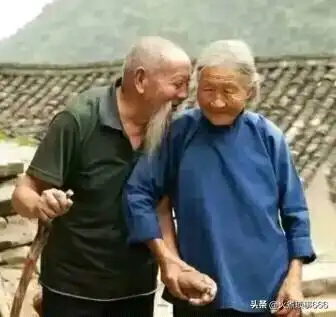 老年人再婚后,会在乎百年之后和谁合葬吗听听几个老人的心里话