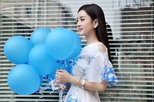 你们希望赵丽颖跟谁结婚