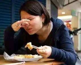 专家提醒1天放屁保持这个数,恭喜,直肠癌不敢作乱