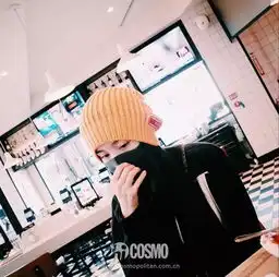 一张高糊的杨幂街拍究竟能带多少货