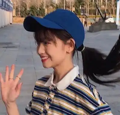 初恋还在的女孩子,95喜欢留3发型,难怪被喊异性绝缘体