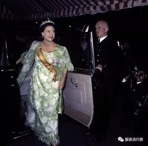 玛格丽特公主的美丽皇家时尚历史