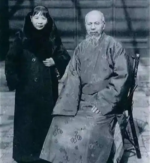 齐白石68岁时,有人送他一个婢女,婢女却为何不到一年就告辞