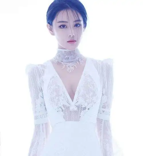 李晨前女友一直在模仿范冰冰,但却屡战屡败