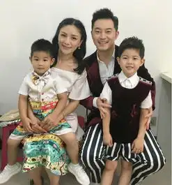 安吉见到小哥哥王源易烊千玺秒变娇羞老白沙溢也来蹭合照