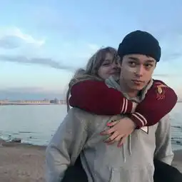 这个小哥哥的ins是什么,求问谢谢