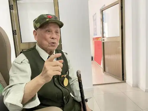 还是那个好八连影像中的党史12