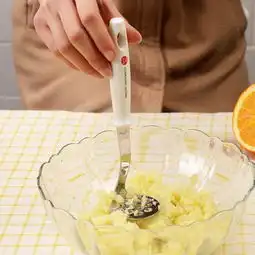 日本压土豆泥工具家用土豆压泥器宜家水果压榨用具多功能