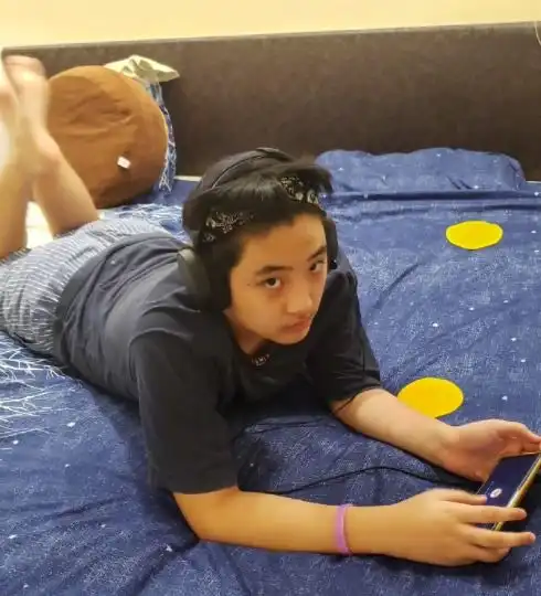 爸爸去哪儿萌娃现状曹格女儿又瘦又高,王诗龄又黑又壮