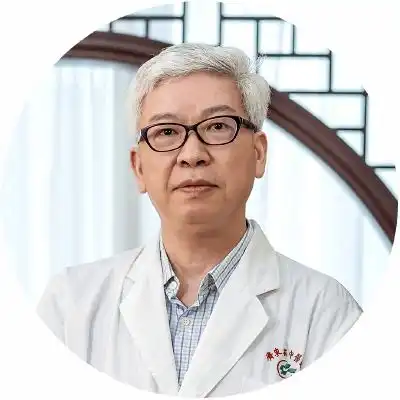奇妙的中医年纪轻轻就秃头做好这4件小事,脱发能减少