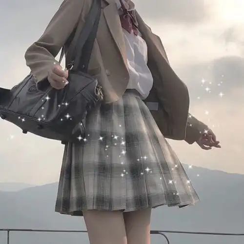 比起春夏秋冬我更喜欢凌晨可爱清新文艺女生头像