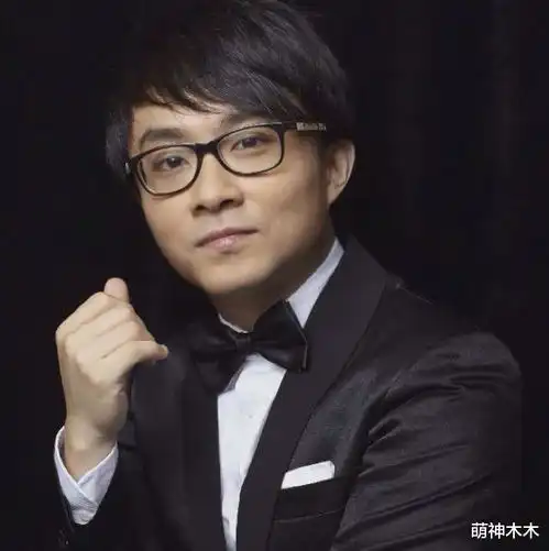 霍尊聊天群里都有谁网友扒出四个成员,有明星还有钢琴家