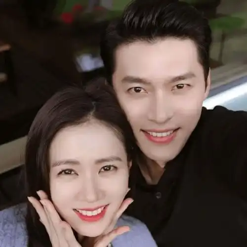 小孩子也喜欢美女,漂亮姐姐说的话,都是正确的