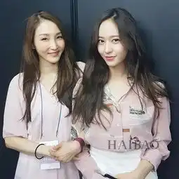 天呐郑秀晶和kai分手了韩国衣q最高的她私下画风差这么多