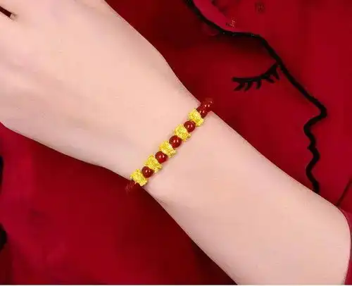 看一眼就会爱上的国潮虎年生肖手链,卖爆了