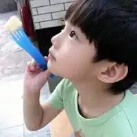 小帅哥头像00后12岁清新小帅哥qq头像