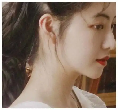 真人女头惟愿你万事如意,平安喜乐