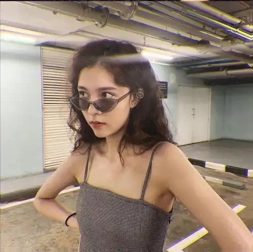 宋妍霏