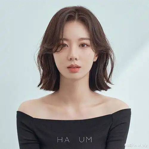 黄多多剪短发上热搜,长发文艺,短发更俏皮,这是要美过妈妈的节奏