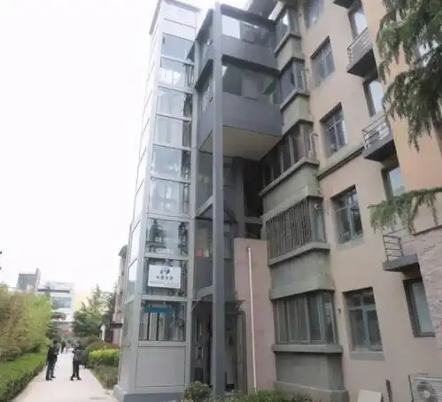 加装电梯二楼该出钱吗