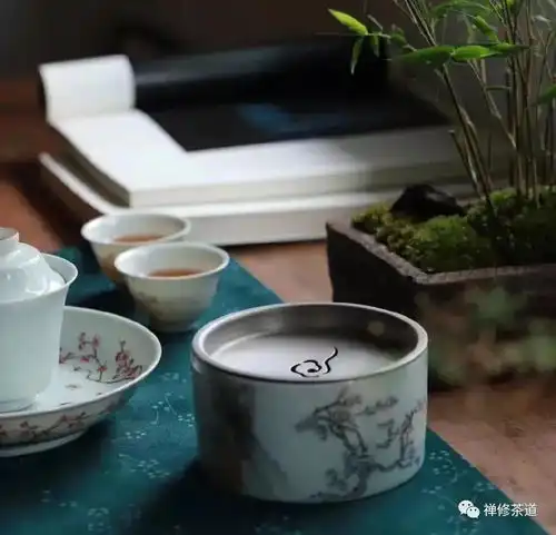 品不精不诚,不能动人