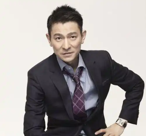 杨坤diss刘德华,杨坤的网红路结束了