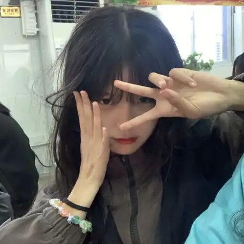 女头
