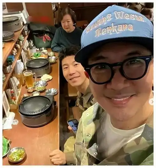 小s含着眼泪悲伤地官宣家里出了大事儿了妈妈黄春梅病得不轻