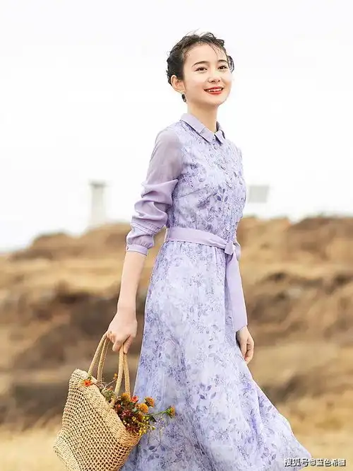 人像摄影,模特不是小清新服装出境,怎么拍摄出小清新的感觉