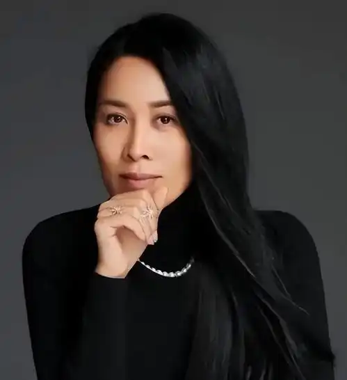 那英为20年前的言论道歉,可她没说错,与她同期的歌手都消失了