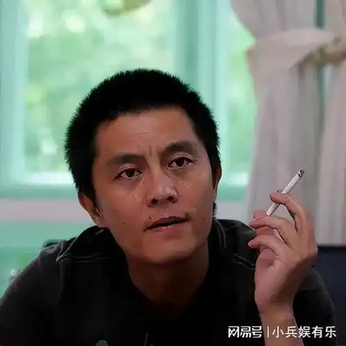 演员王菁华与常戎分手那天心在颤抖,49岁依旧未婚