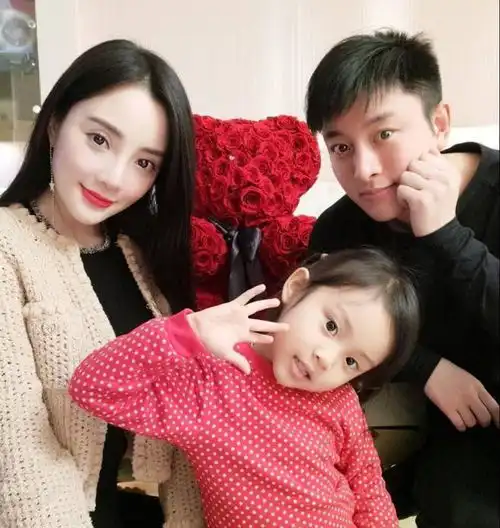 罗志祥撩妹信息曝光,难怪周扬青要分手6任前女友该庆幸