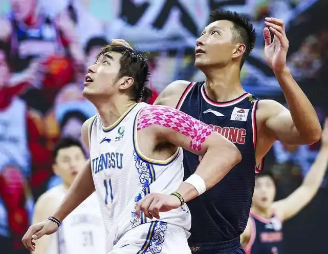 吴冠希因身体原因未签约,却能入选男篮集训队,广东还有机会吗