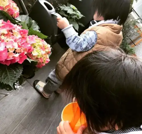 林志颖三个儿子,老二最爱吃,身上这个吃货专属标志太萌了