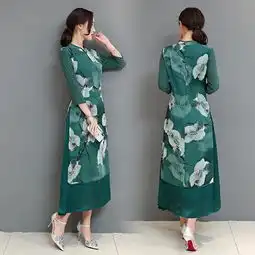 绿色印花显瘦民族风旗袍,满满的复古味儿