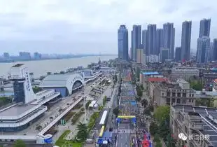 烟雨朦胧的汉马也可以嗨到风生水起