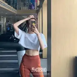 转行做镜面博主的话,吴昕需要跟宣美取取经