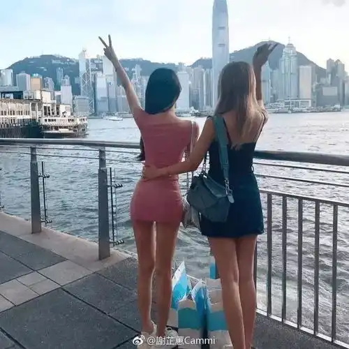 比陈冠希小15岁,还是十八线外的小模特,她们当年怎么在一起了