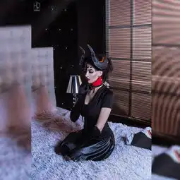 天使与恶魔cos黑白姐妹花身材火辣辣