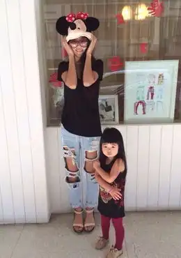 曹格娇妻吴速玲私照曝光潮人妈咪和宝宝们