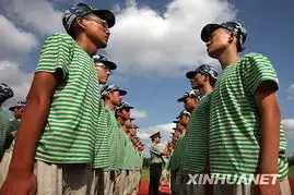 杰克逊51岁冥寿全球歌迷举行悼念活动