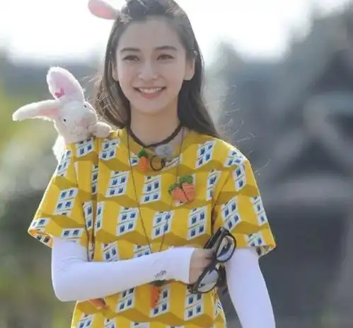 有种整容叫陷入离婚风波,黄晓明变帅,baby却像换了个人