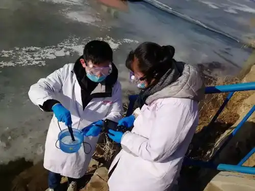 陕环战疫中的生态铁军白衣天使没有孤军奋战抗疫情环境监测人用行动诠释责任与担当