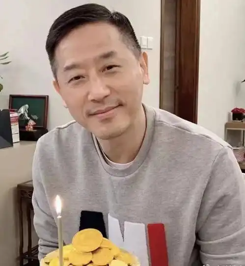 唐鹤德回应交友孩子传闻,和史先生没有承诺的关系,孩子是朋友的