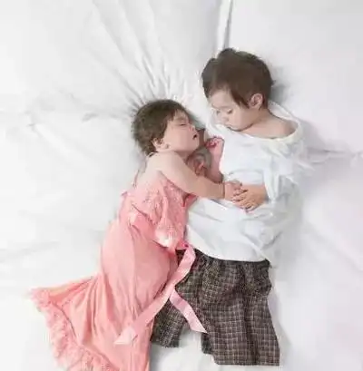 晚上几点睡,竟决定孩子成绩好坏家长一定要看