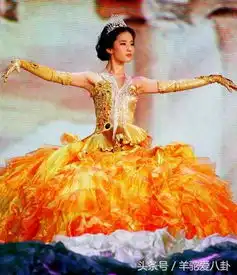 唐嫣彩排照流出,浓浓影楼风金鹰女神只服赵丽颖