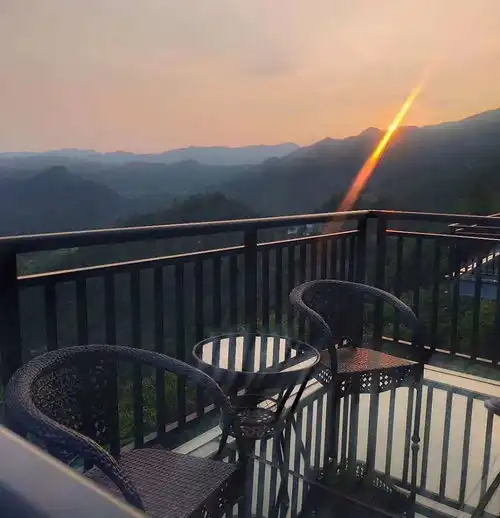 锁定灵龙谷,来一场说走就走的旅行